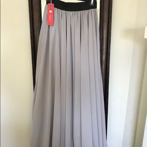 Chiffon pleated skirt